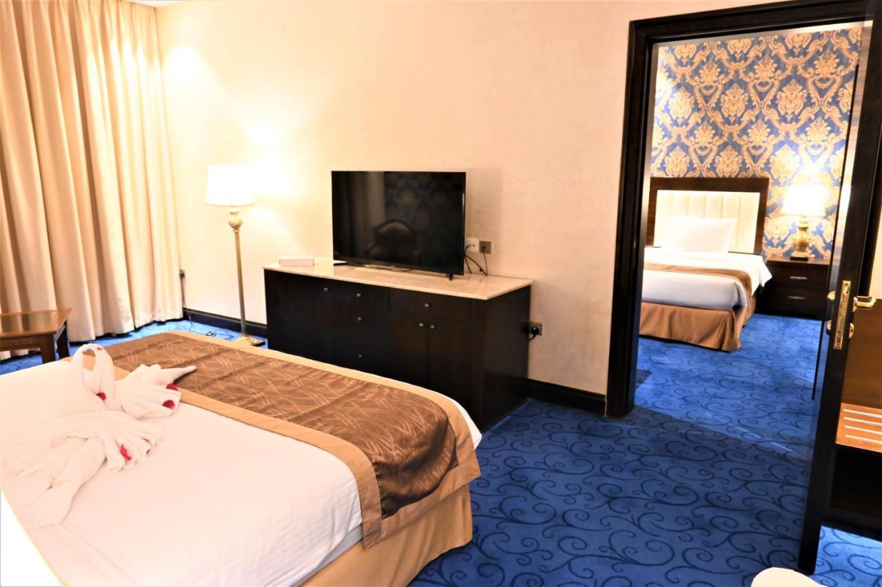 Crystal Plaza Al Majaz الشارقة