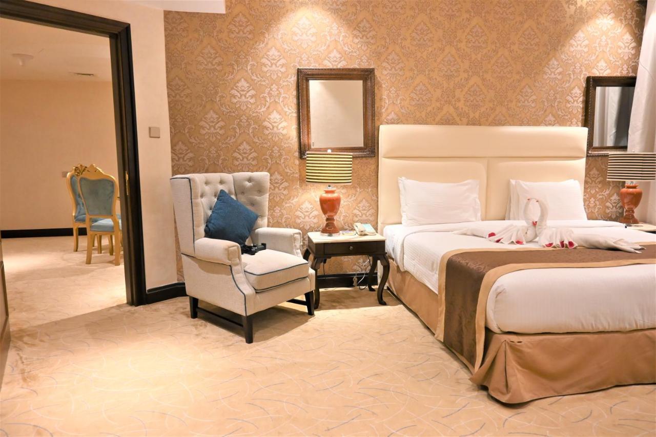 Crystal Plaza Al Majaz فندق 4*